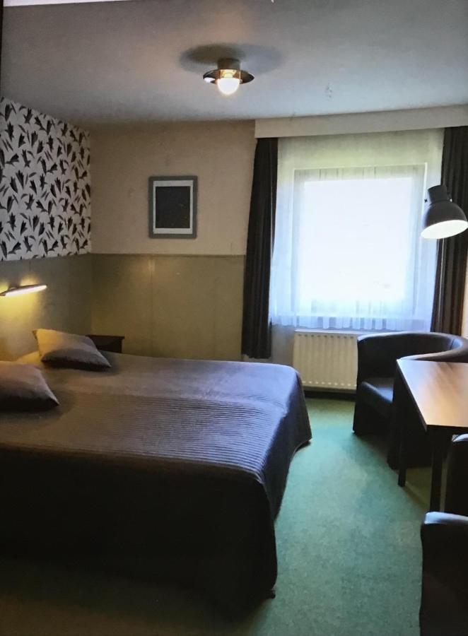 Hotel Heynen 팔켄뷔르흐안더횔 외부 사진
