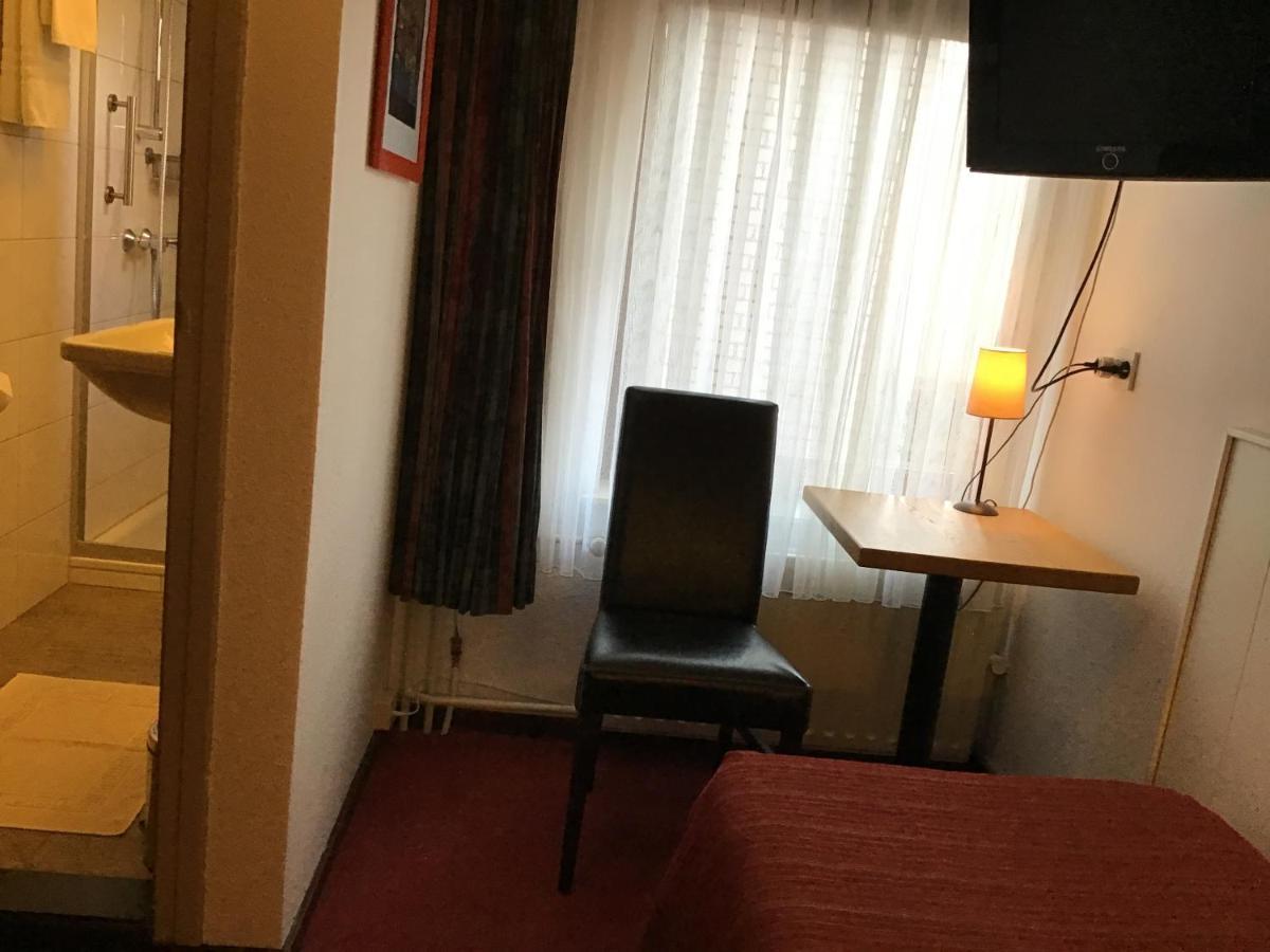 Hotel Heynen 팔켄뷔르흐안더횔 외부 사진